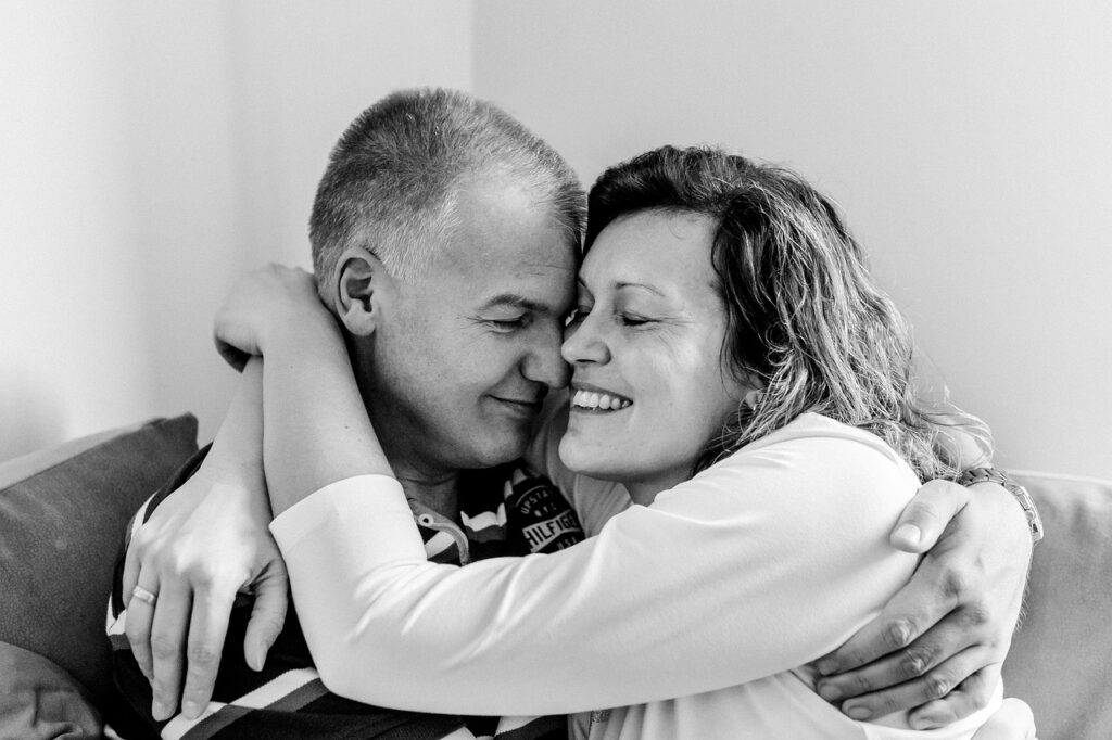 dealing with a mentally ill parent love, romance, together-4552087.jpg